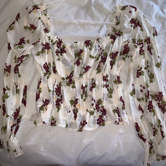 Reformation Amarena Top in Grapevine size XL - Picture 2 of 8